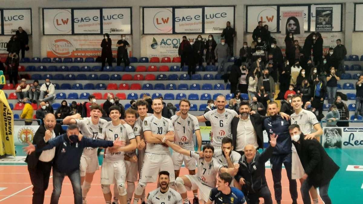 Volley: immensa Tinet Prata. Passerotti in fnale di Coppa Italia