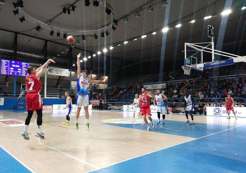 Basket: HORM Pordenone, i portacolori cittadini si arrendono a Ferrara