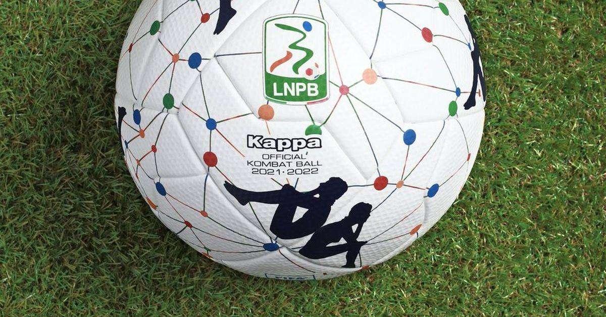 Serie B: presentato KOMBAT BALL 2022 il nuovo pallone ufficiale del campionato