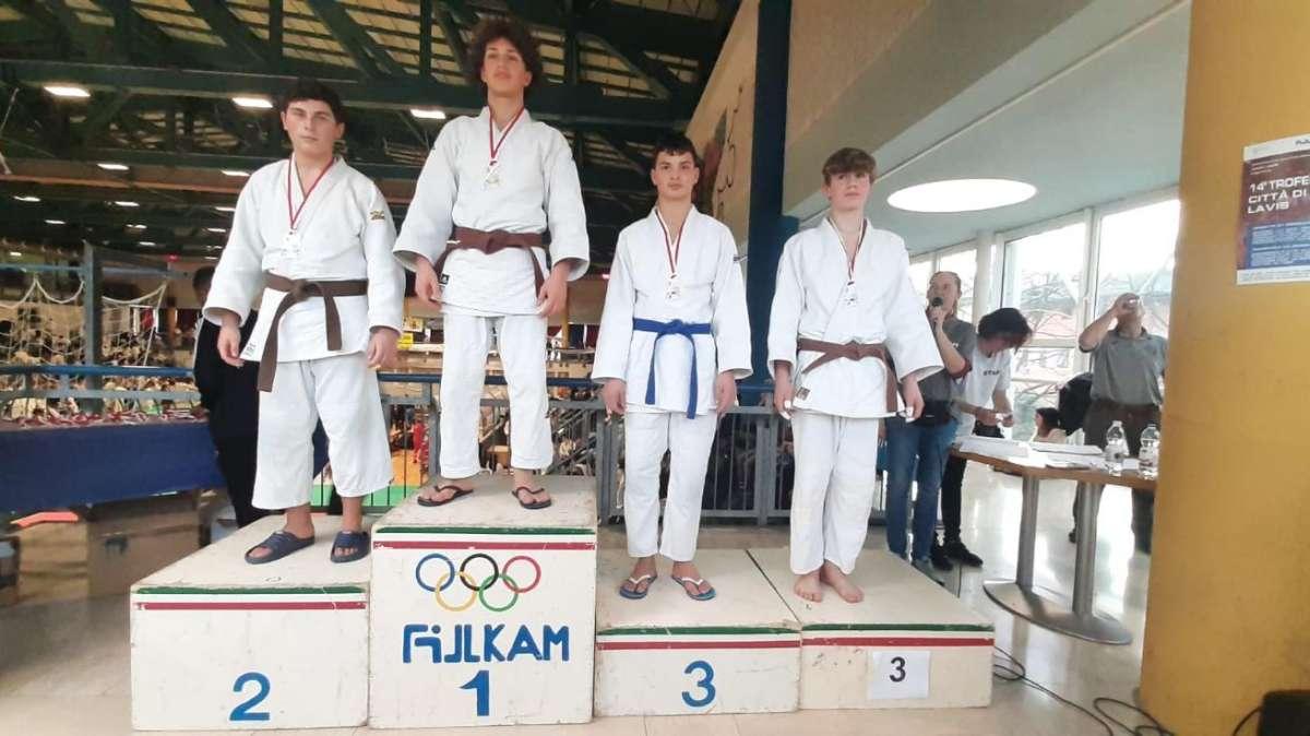 Polisportiva Villanova: fine settimana di medaglie per i ragazzi del Palazen
