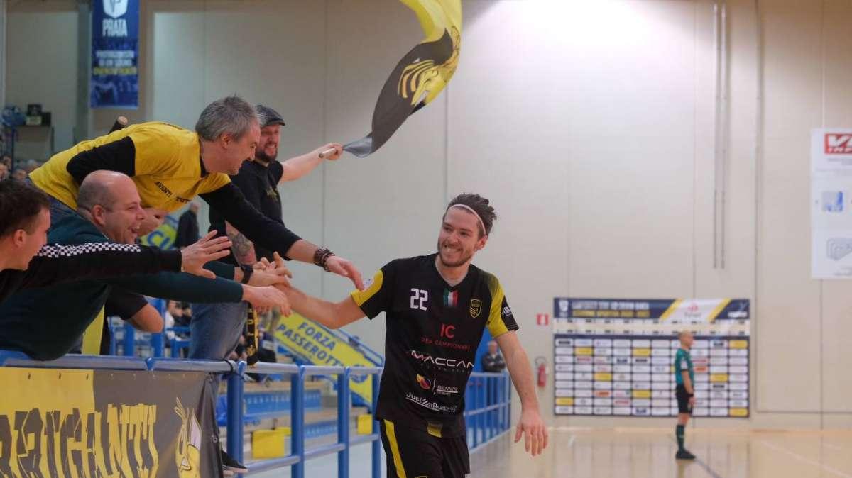 Calcio a 5: Maccan Prata, sette reti alla Gifema