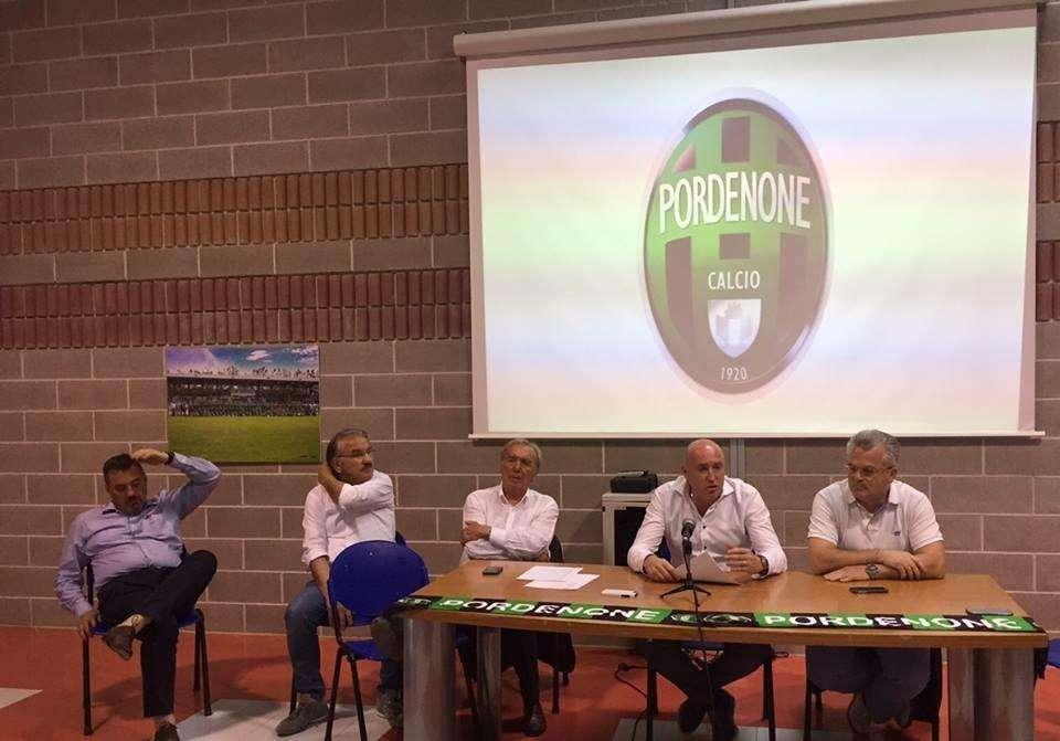 Maccan - Lovisa: storia di un divorzio
