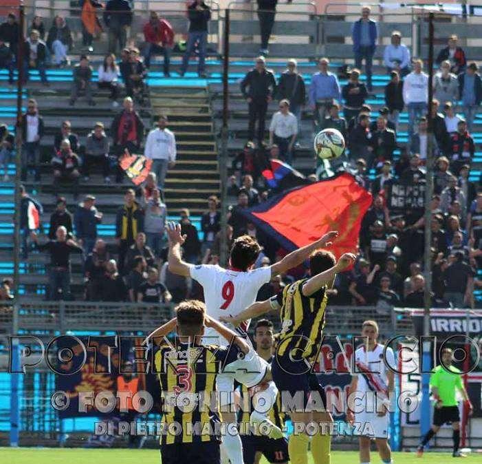 Foto Mancino.