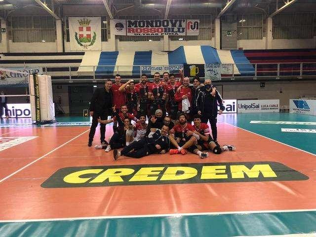 Volley A2, Cave del Sole Geomedical espugna Mondovì al tie break