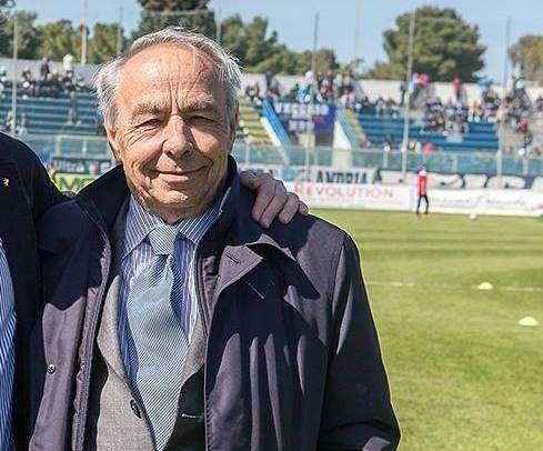Potenza in lutto, è morto lo storico dirigente rosso-blù Rocco Zafarone