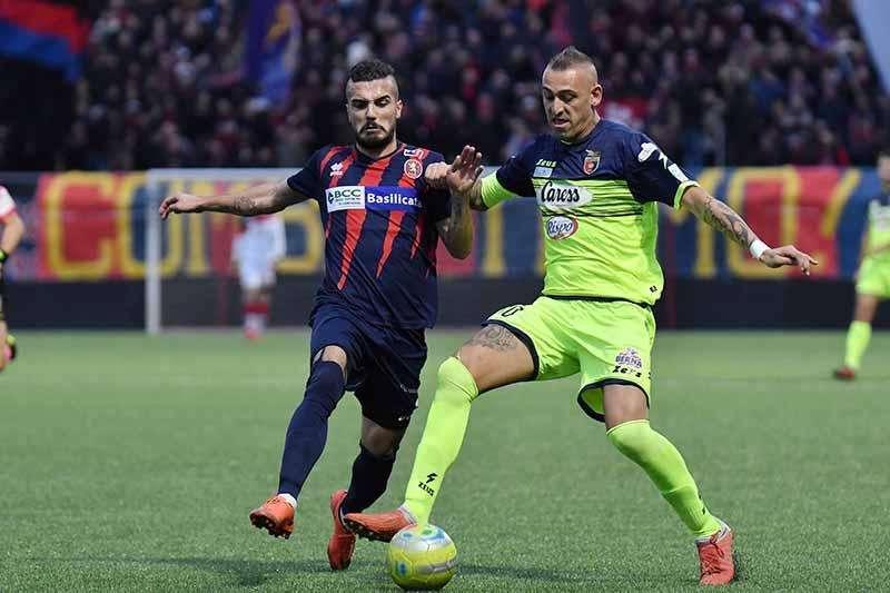 Potenza, l'unico successo al Ceravolo... con un protagonista di oggi...