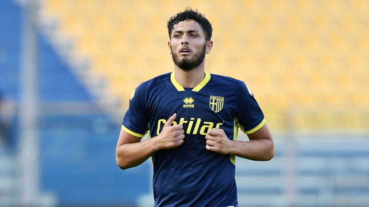 Sfida aperta tra Catania e Benevento per un promettente attaccante