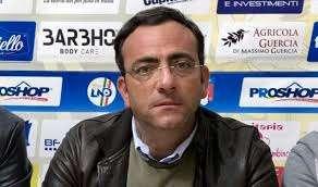 La Turris "saluta" mister Grimaldi...