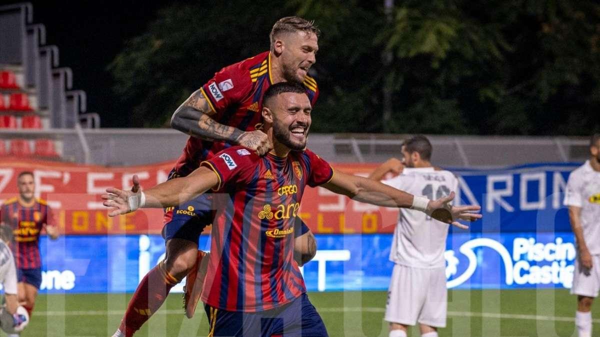 Sono tanti gli ex storici che hanno giocato nel Catania e nel Potenza ma gli occhi di tutti domani saranno puntati sul difensore Monaco