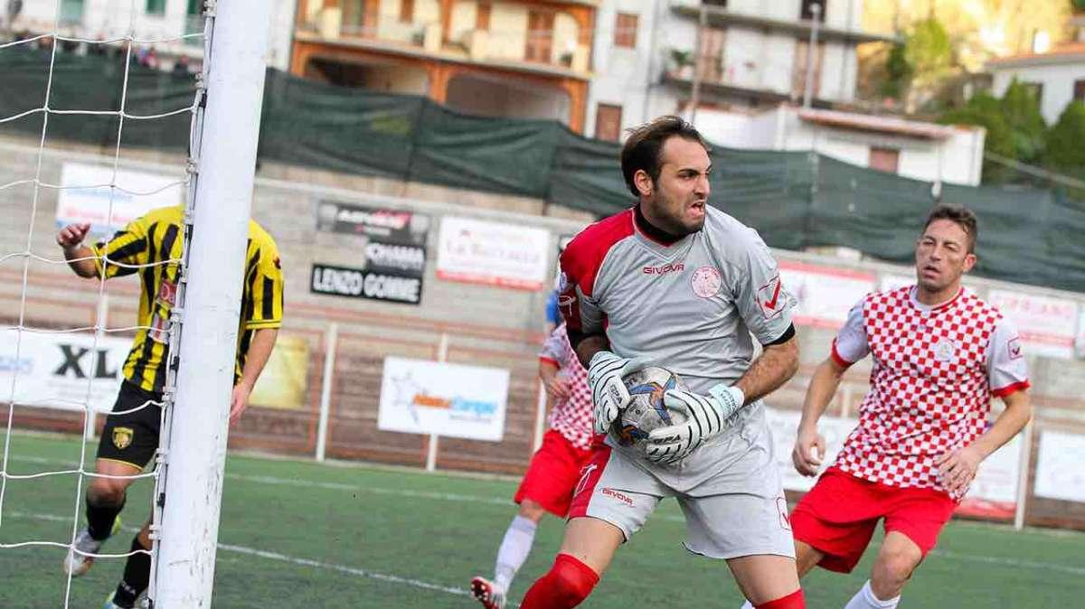 Nel girone I un portiere in goal...