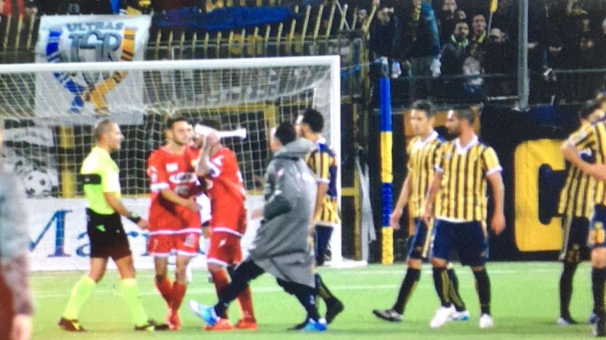 Grande tensione durante e dopo Juve Stabia-Casertana...