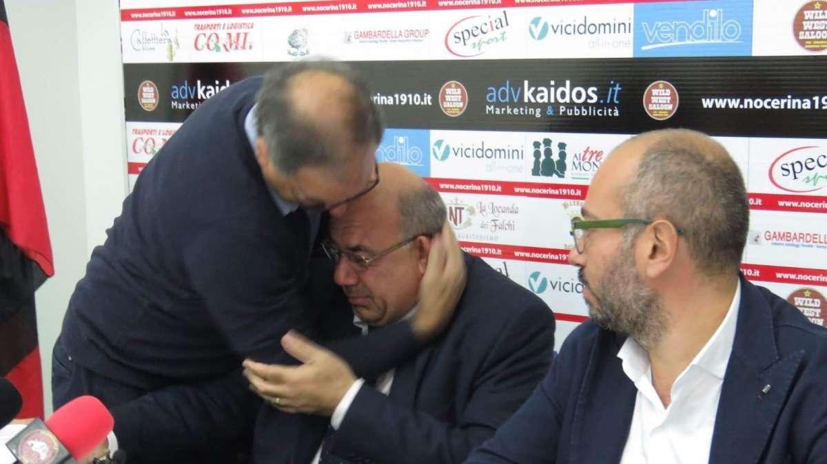 L'ex dg del Potenza Iovino salva la Nocerina...e scoppia a piangere...