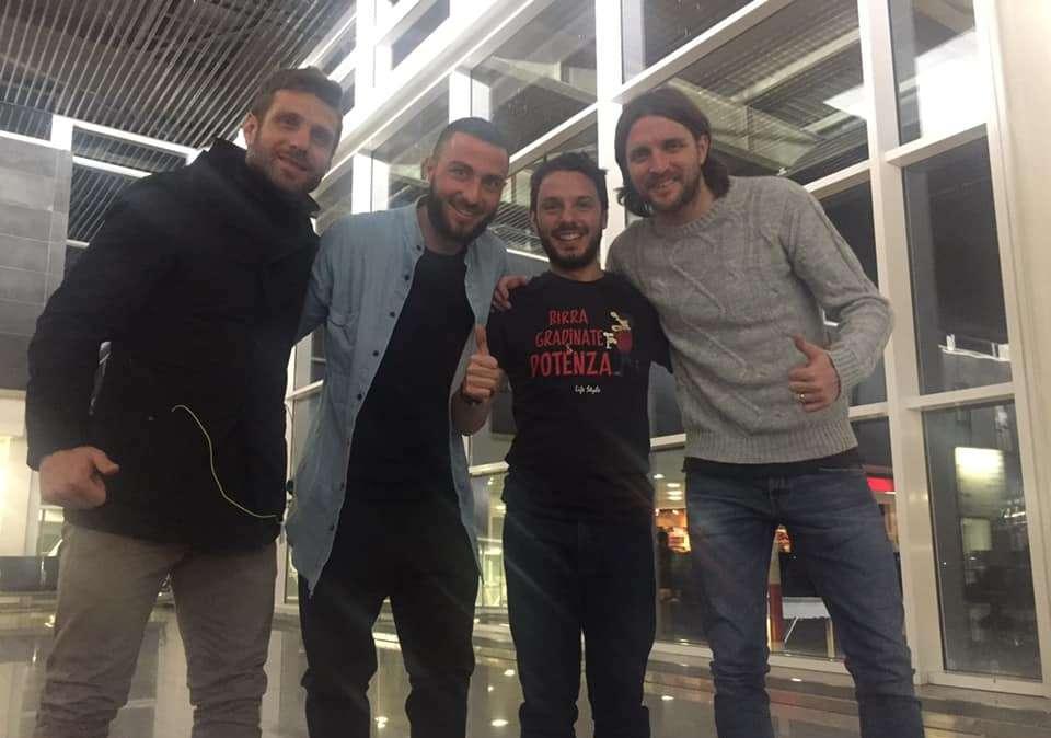Dopo il match di Catania tre giocatori del Potenza hanno preso l'aereo per...