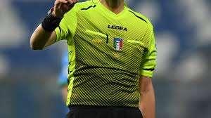  Arbitro aggredito durante un torneo di calcio a Paterno