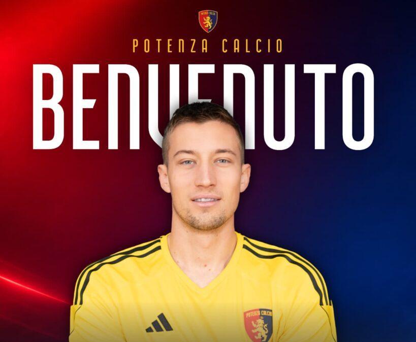 Potenza, tra i pali ritorna Denis Franchi