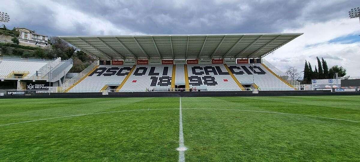 Cresce l'attesa per la sfida al "Del Duca", superato il muro dei 10mila spettatori!