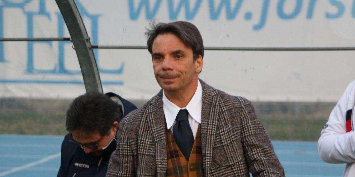 Casertana, Martone allontana Capuano: "E' un ottimo allenatore ma...".