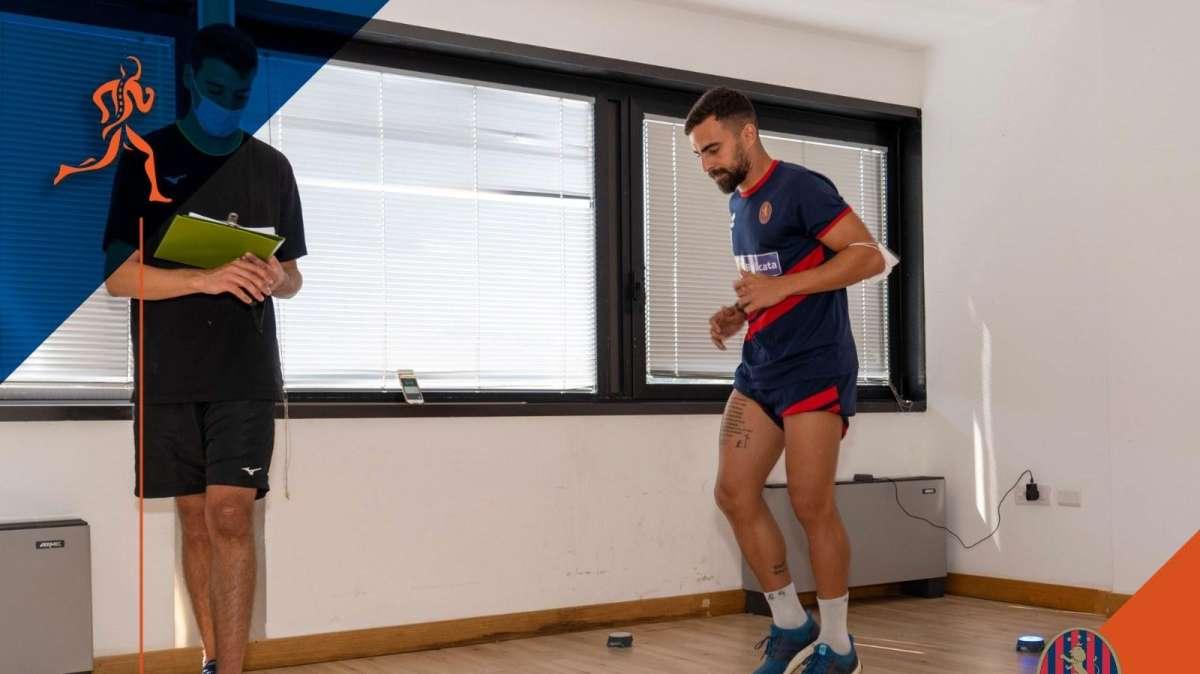 I calciatori del Potenza alle prese con le visite mediche di rito