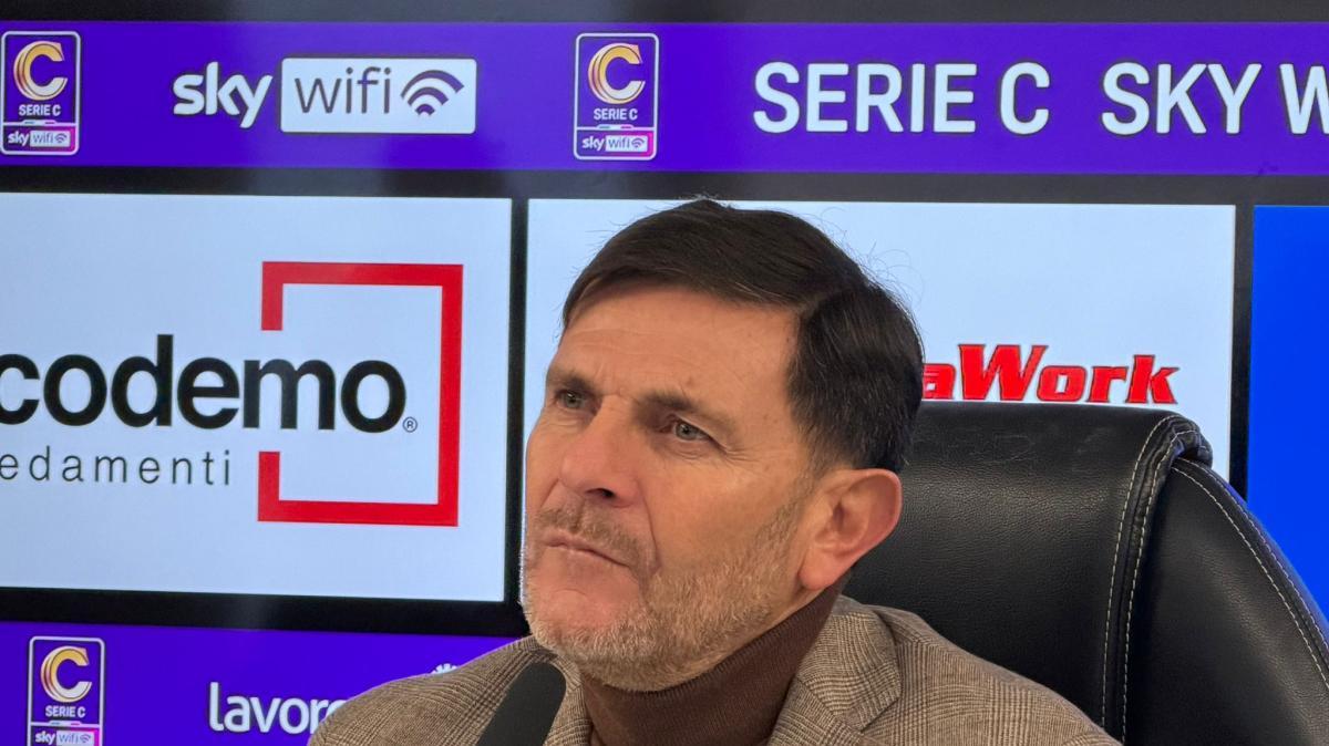 Potenza, Di Bari: "Grande applicazione del gruppo, i ragazzi stanno recependo le idee del mister"