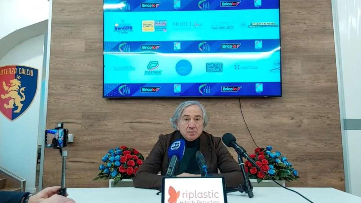 Il presidente Macchia: "Dobbiamo chiedere scusa ai tifosi. I giocatori sono in debito verso la società"