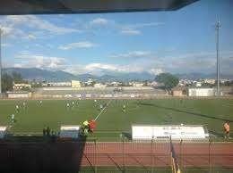 Scafatese...campo diviso in due...