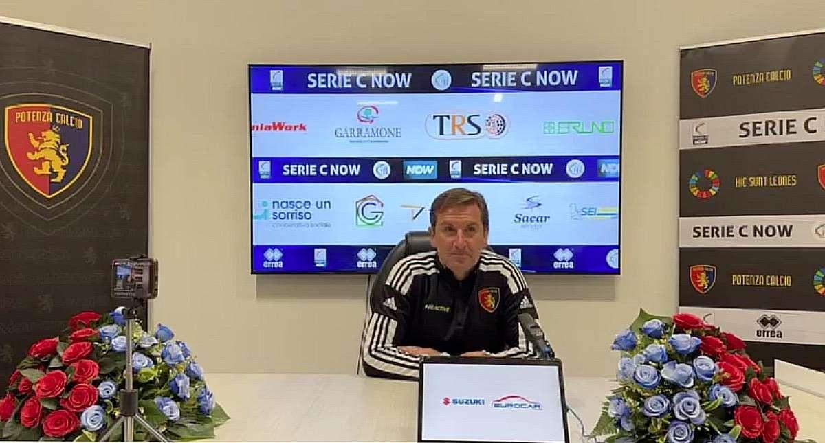 Potenza, mister Colombo: "Queste prestazioni non sono adatte a una piazza e a una società che ci danno tanto"