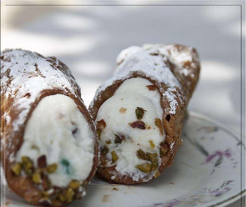 Stregati dai ...cannoli, Daspo a 5 nocerini...