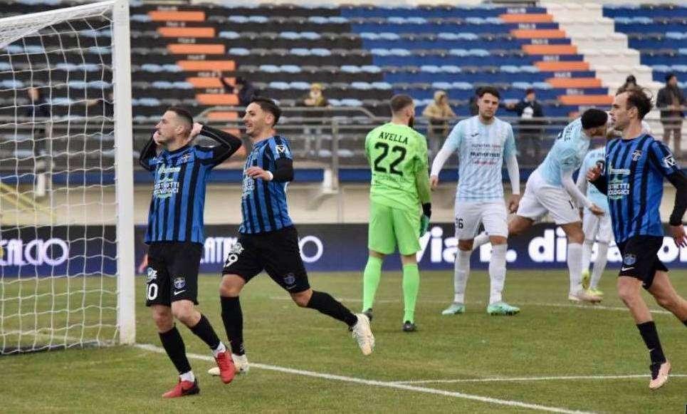 Il Latina non segna più: quattro gare di fila a secco, ultimo gol un mese fa