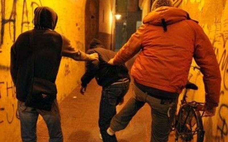 Benevento, notte di follia per due ex calciatori giallo-rossi