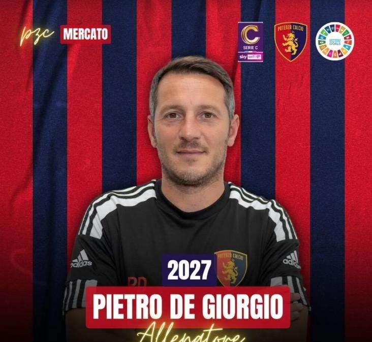 Potenza, prolungato il contratto con mister Pietro De Giorgio