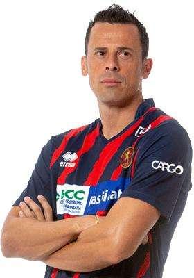 UFFICIALE: CARLOS FRANÇA VESTIRA' ANCORA LA MAGLIA ROSSOBLU