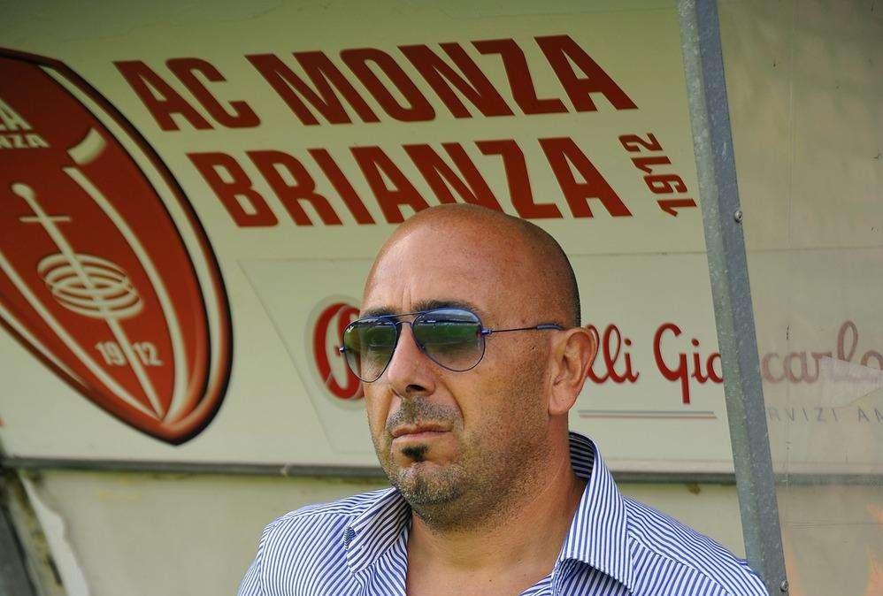 Mister Alfonso Pepe confermato sulla panchina del Rotonda