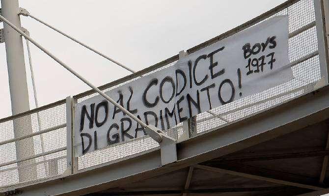 Il “codice di gradimento”: l’innovazione silenziosa che spaventa i tifosi...