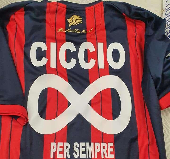 Gli addetti stampa di Potenza e Paganese hanno ricordato prima del match del "Viviani" Ciccio De Vivo