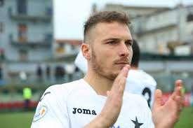 Un super bomber si toglie dal mercato...