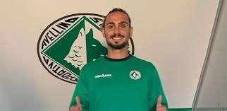 Luigi Silvestri difensore dell'Avellino ed ex Potenza non le manda a dire al Monopoli: "A fine partita hanno esultato come se avessero vinto la Champions"