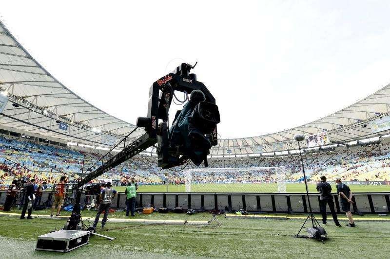 Diritti tv, Mediaset e Tim non partecipano all'asta per la Serie A...