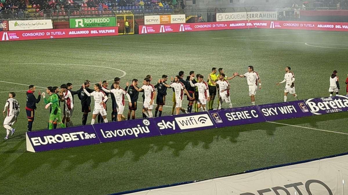 POTENZA-CAMPOBASSO 3-1: missione compiuta per i rossoblù che volano ai quarti di finale!