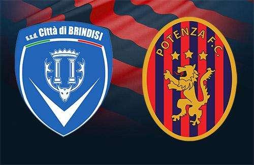 Al "Fanuzzi" i leoni rossoblu in campo alle 15.00.