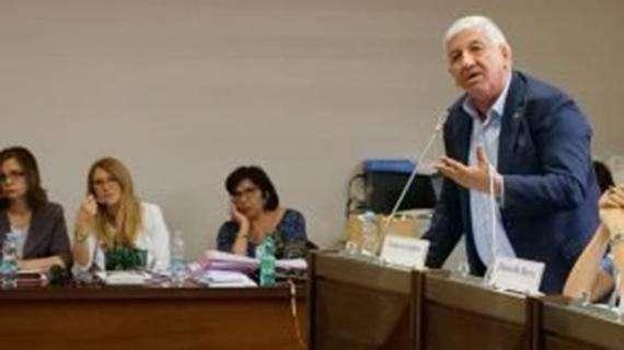 Sarò Franco: Cupparo mette tutti in un angolo