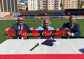 Potenza, ecco quando la squadra potrebbe essere presentata alla città e ai tifosi