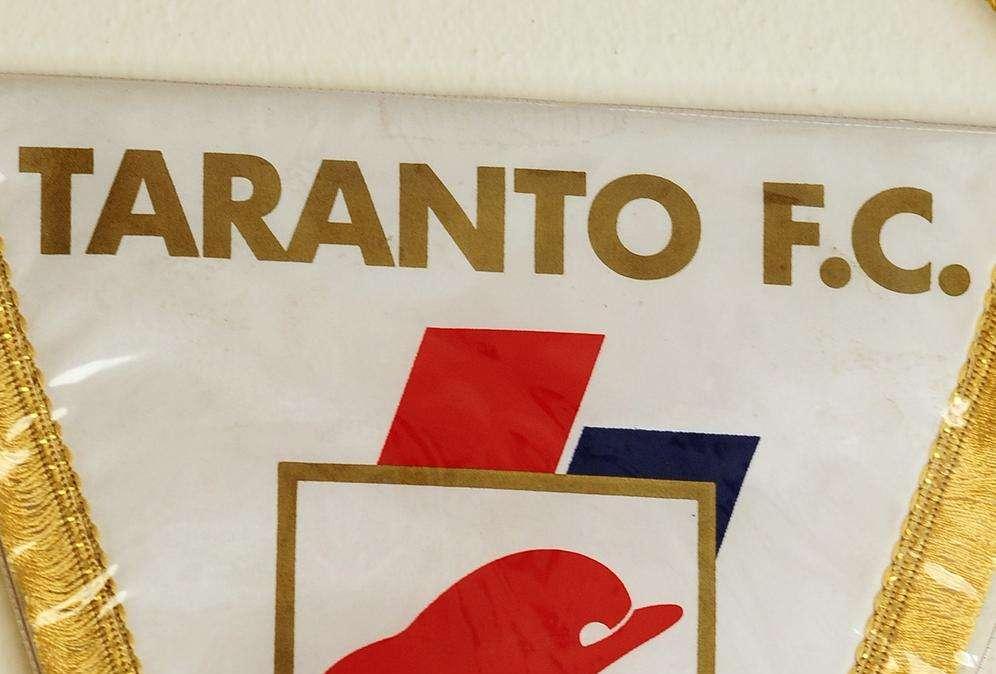 Taranto, esordio con pareggio