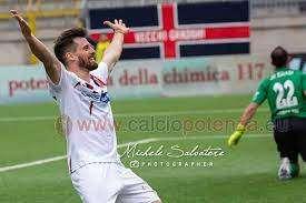 Leo Guaita giura fedeltà al Potenza: "Questa è casa mia e voglio rimanere in questa città anche al termine della carriera"