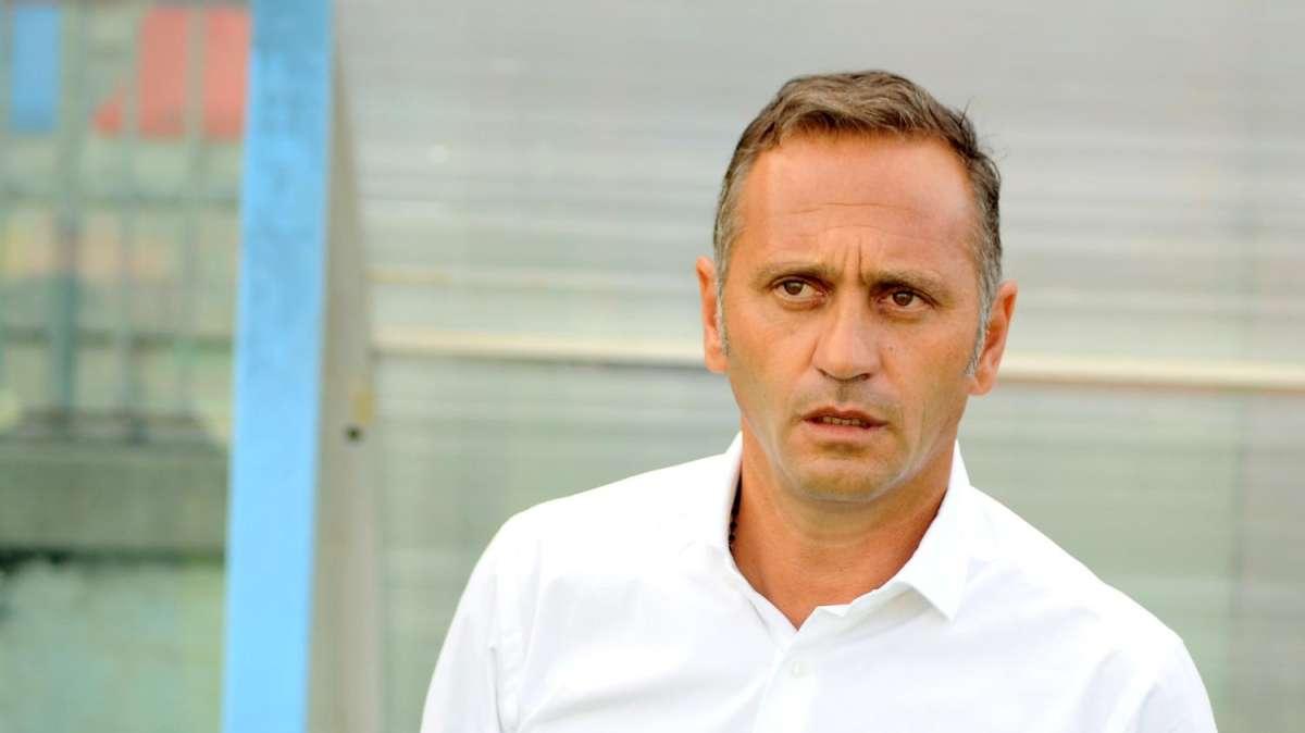 Ufficiale: il Foggia ratifica le dimissioni di mister Gallo