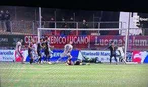 Picerno-Taranto finisce uno a uno... Cianci risponde ad Albadoro