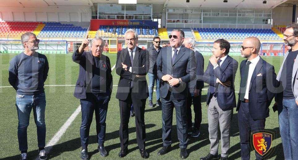 Potenza, il presidente Figc Gravina al Viviani: "Donato Macchia merita rispetto, grande investimento per il bene del territorio"