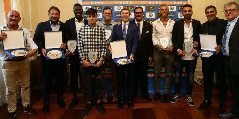"D Club": França miglior attaccante, premiato anche un ex bomber rossoblu...