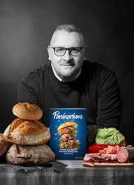 Il gastronauta Mario Garramone: "Sono un eterno Peter Pan innamorato dei panini"