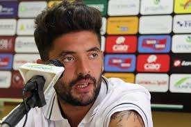 "Mi vuoi sposare"?... la richiesta in campo di un calciatore di una squadra lucana...
