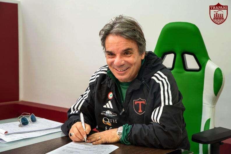 Ufficiale: Ezio Capuano è il nuovo tecnico del Trapani
